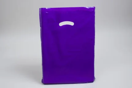 Plastic Carrier Bags – Eco Friendly – Purple – Medium 15″ x 18″ + 3″ palletwraps