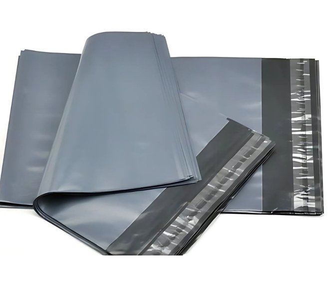 palletwraps Grey Postage Bags – Eco-Friendly Mailing and Packaging Bags for Clothes and Parcels (43.5″ x 46.5″ / 1105mm x 1181mm) palletwraps